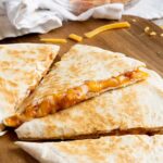 Quesadilla au fromage et salsa