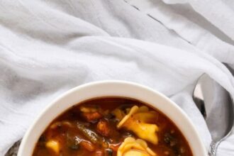 Soupe de tortellini aux épinards