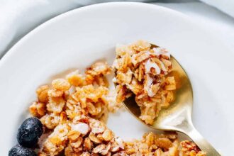 Gratin de Flocons d’Avoine aux Rouleaux à la Cannelle